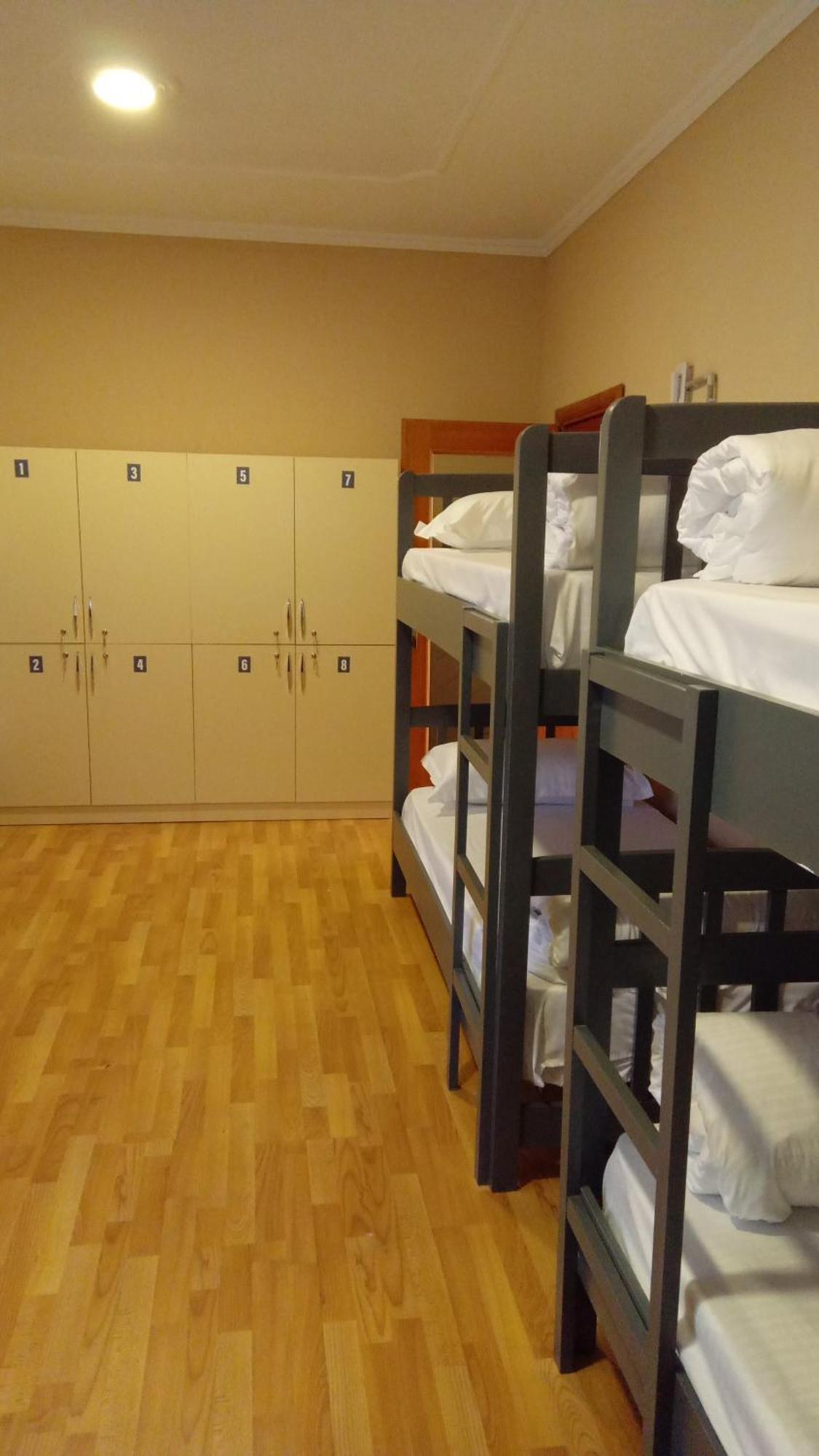Mandarine Hostel 티라나 외부 사진