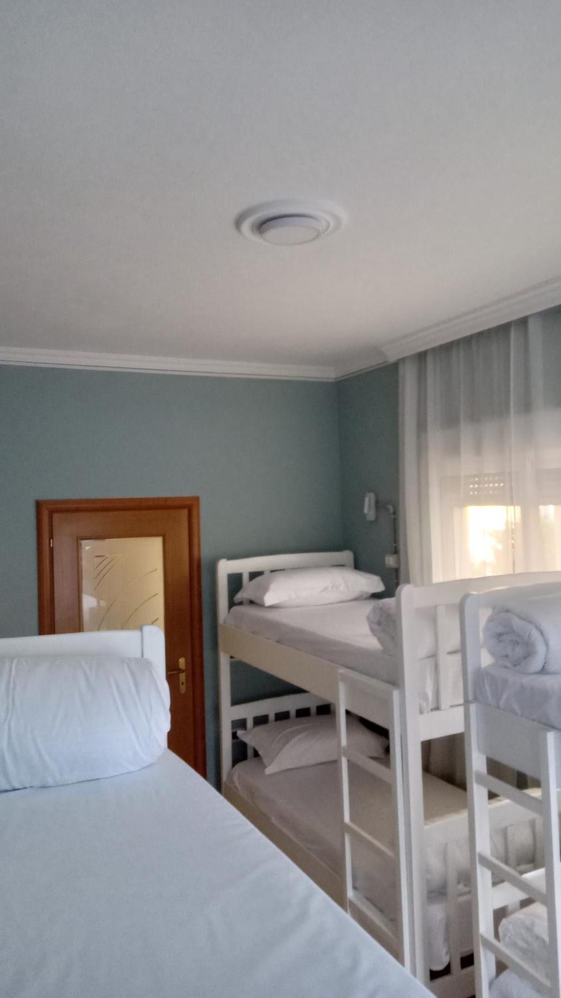 Mandarine Hostel 티라나 외부 사진