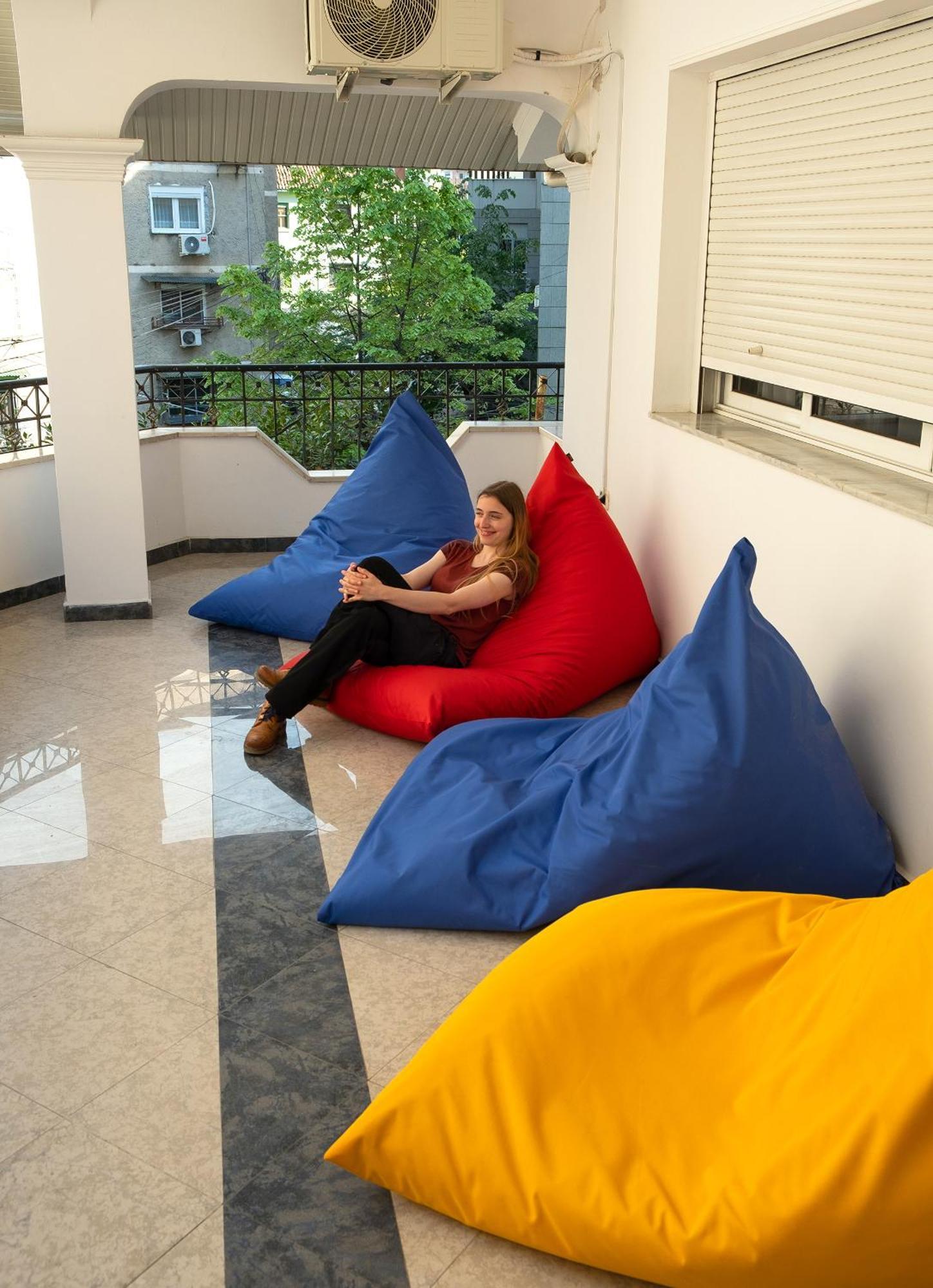 Mandarine Hostel 티라나 외부 사진
